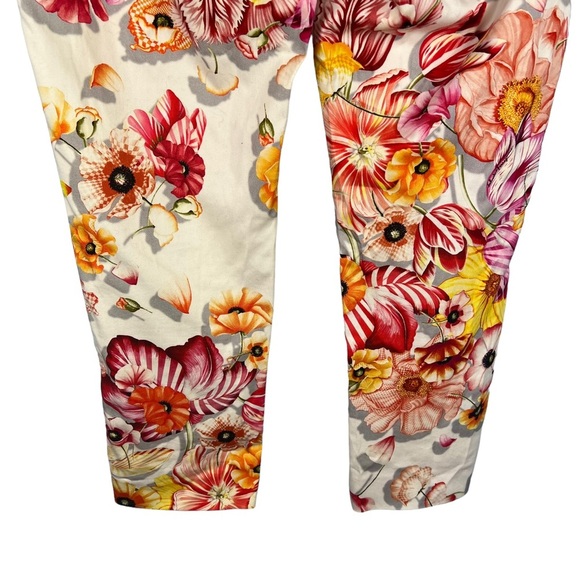 Salvatore Ferragamo Pants Women’s Size 4 Floral Printed Cropped Mid Rise Capri - Picture 9 of 12